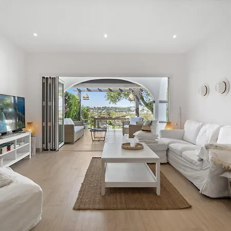 Pergolas Holiday home