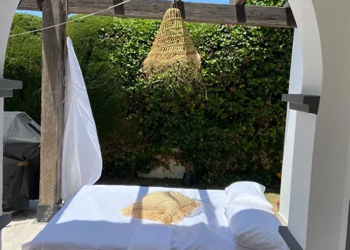 בית נופש Pergolas