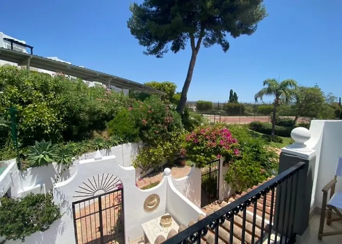 בית נופש Pergolas מארבלה