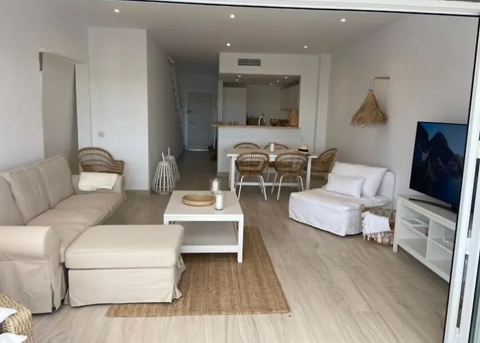 בית נופש Pergolas מארבלה