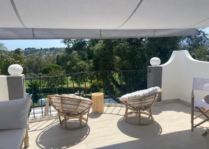 בית נופש Pergolas